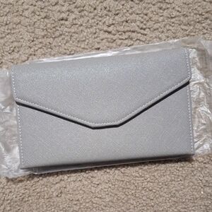 Elegant Silver Envelope Clutch